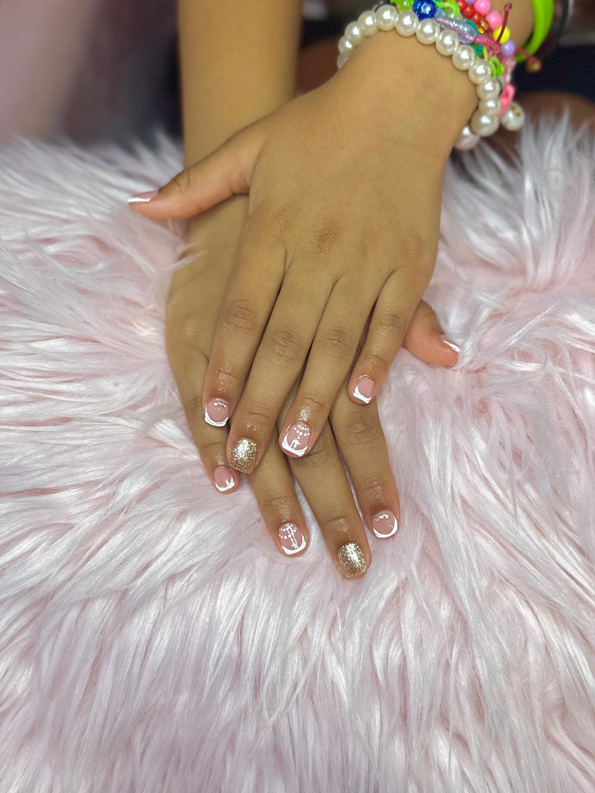 Manicura Infantil — Monako Nails Studio